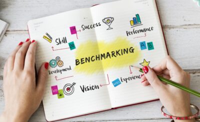 Comment faire un benchmark ? Définition, méthode, avantages…